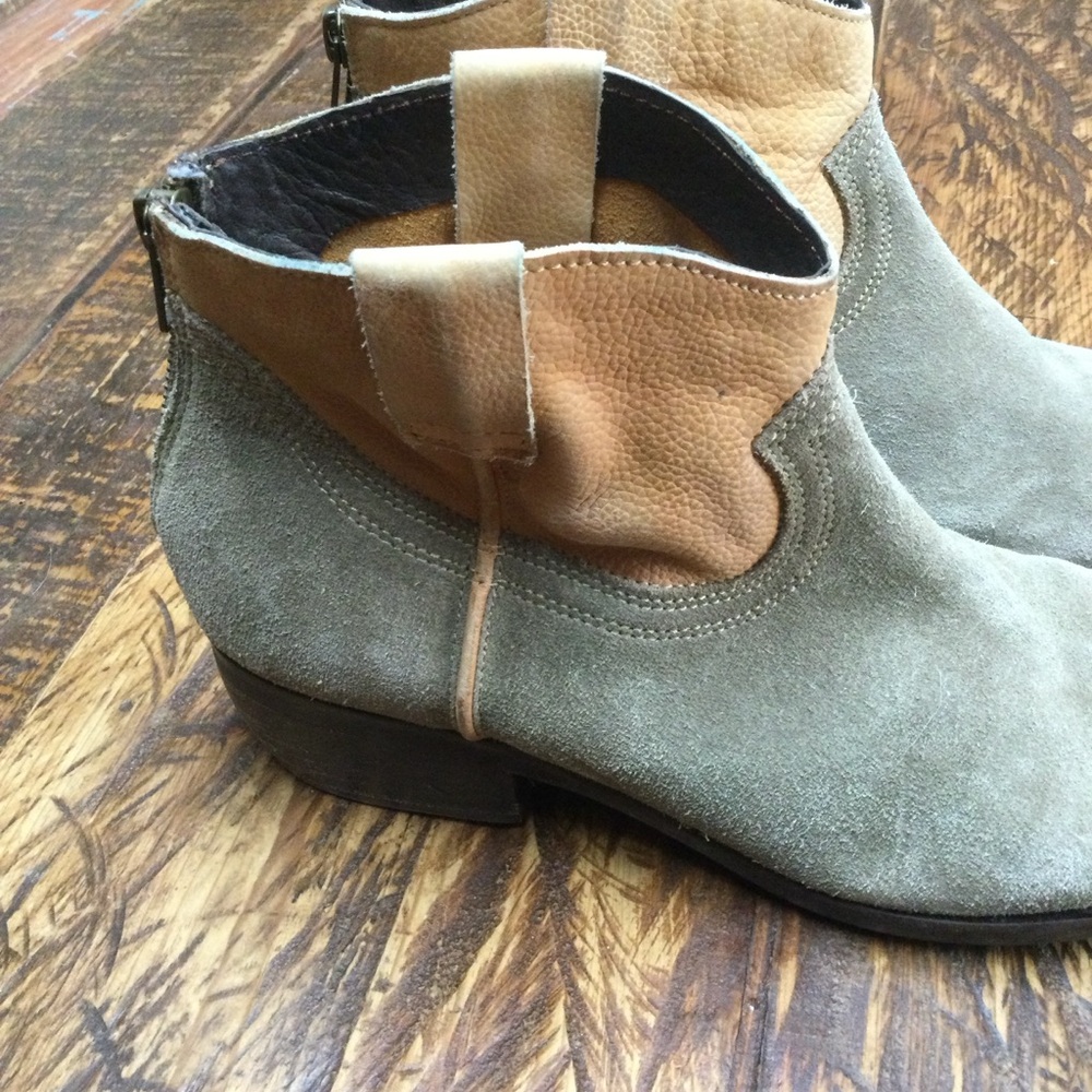 Steve Madden Midnite Cowboy Tan & Taupe Leather Women Ankle Boots Size 8 - Picture 8 of 11